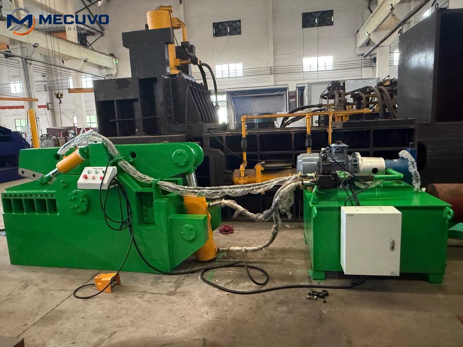 Complete large alligator shear and hydraulic equipment on the factory floor