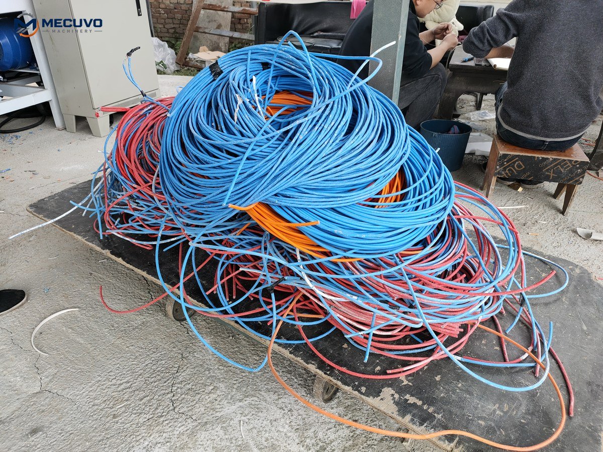 prepared-cable-batches-card Prepared waste cable for recycling
